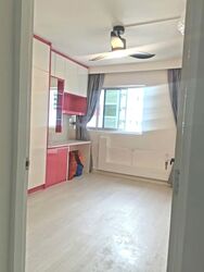 Blk 411 Pandan Gardens (Jurong East), HDB 3 Rooms #550979571